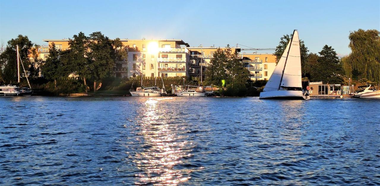 Marina Apartment - Przy Jeziorze, Taras, Tv55" Z Netflix I Prime, Parking Ilawa Esterno foto