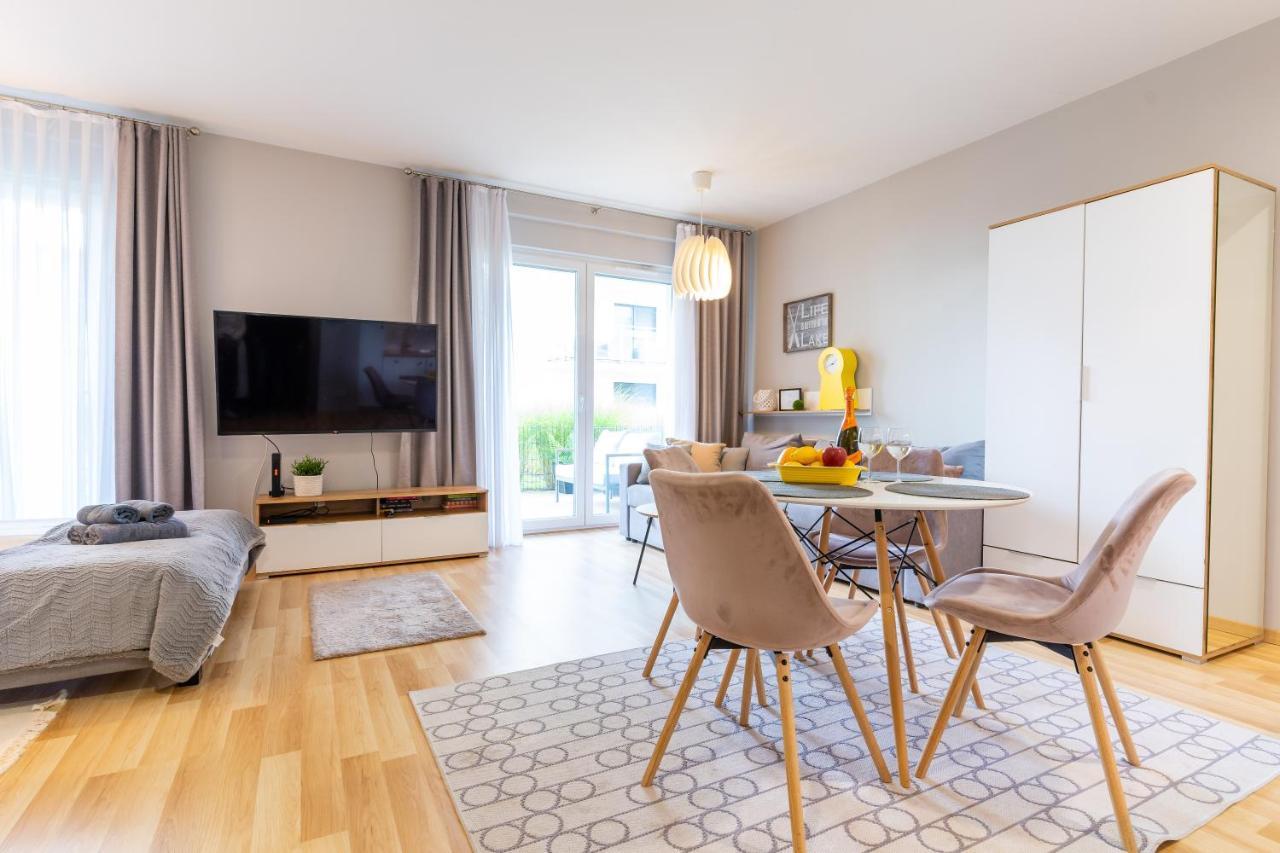 Marina Apartment - Przy Jeziorze, Taras, Tv55" Z Netflix I Prime, Parking Ilawa Esterno foto