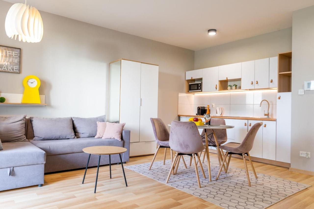 Marina Apartment - Przy Jeziorze, Taras, Tv55" Z Netflix I Prime, Parking Ilawa Esterno foto